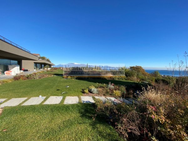 casa indipendente in vendita a Padenghe sul Garda