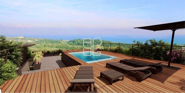 appartamento in vendita a Padenghe sul Garda