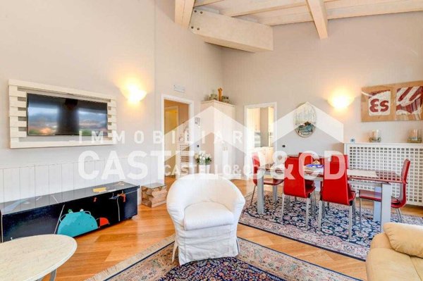 appartamento in vendita a Padenghe sul Garda