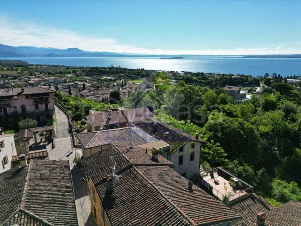 casa indipendente in vendita a Padenghe sul Garda