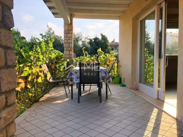casa indipendente in vendita a Padenghe sul Garda