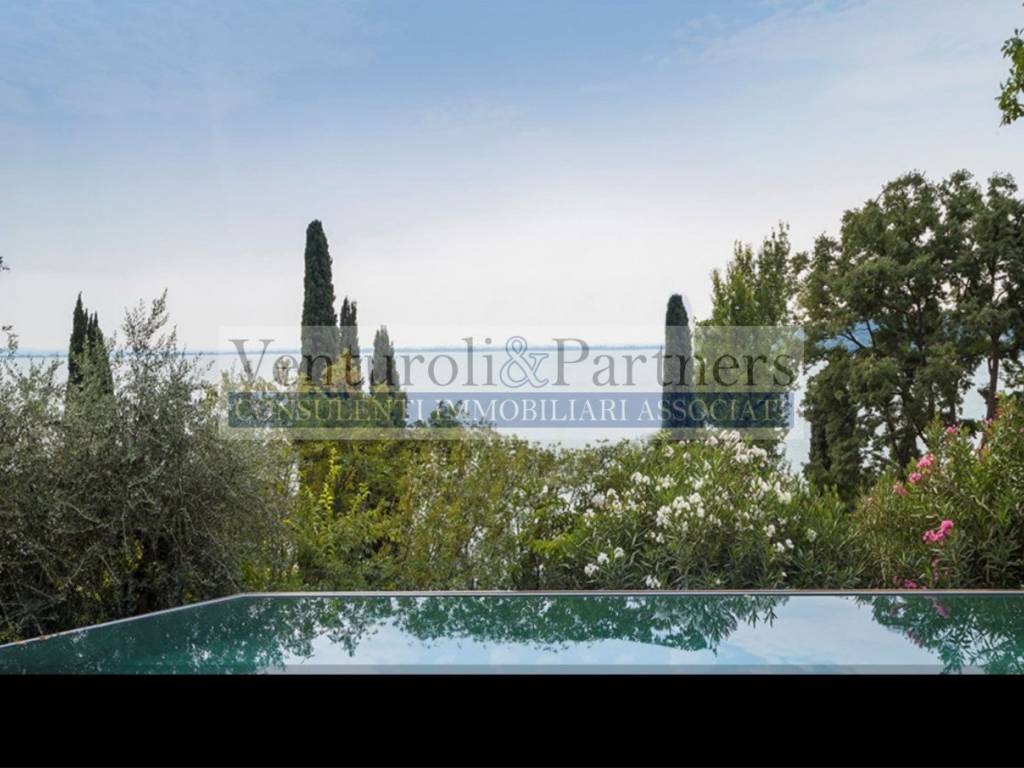casa indipendente in vendita a Padenghe sul Garda