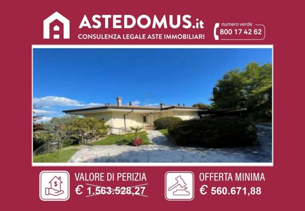 casa indipendente in vendita a Padenghe sul Garda