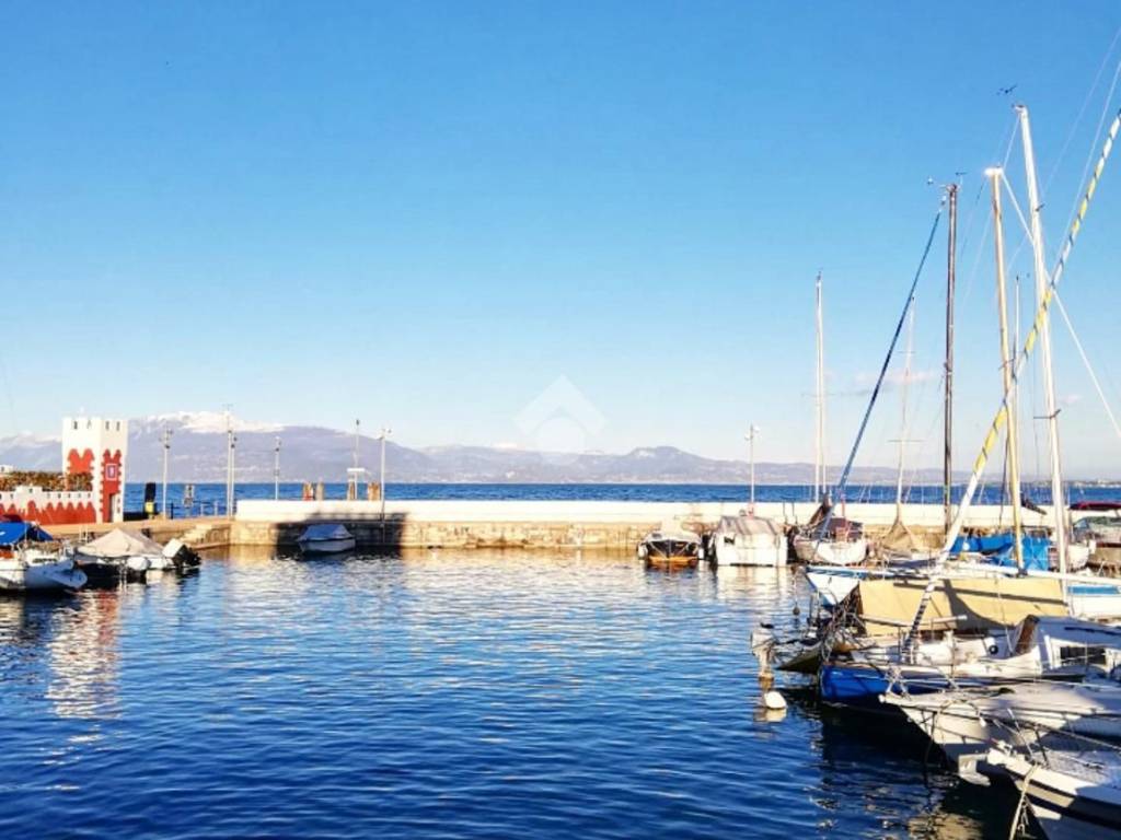 casa indipendente in vendita a Padenghe sul Garda