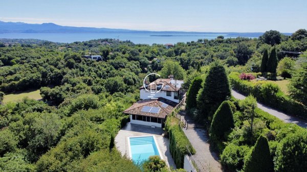 casa indipendente in vendita a Padenghe sul Garda