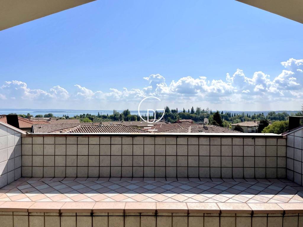 appartamento in vendita a Padenghe sul Garda