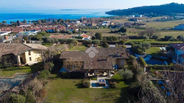 casa indipendente in vendita a Padenghe sul Garda