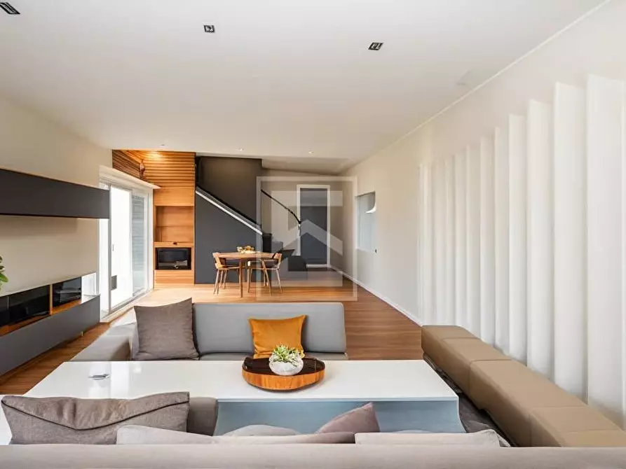 casa indipendente in vendita a Padenghe sul Garda