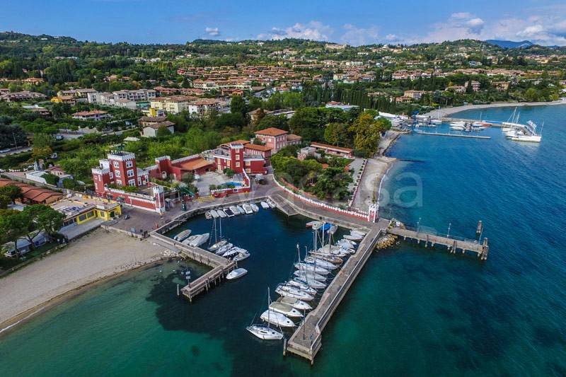 casa indipendente in vendita a Padenghe sul Garda