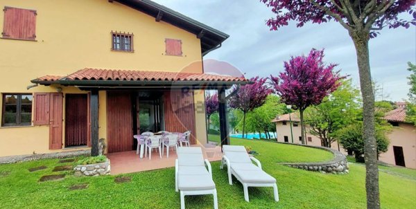 appartamento in vendita a Padenghe sul Garda