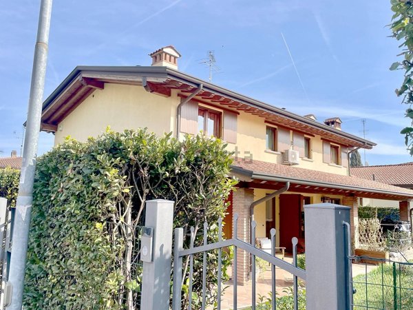 appartamento in vendita a Padenghe sul Garda
