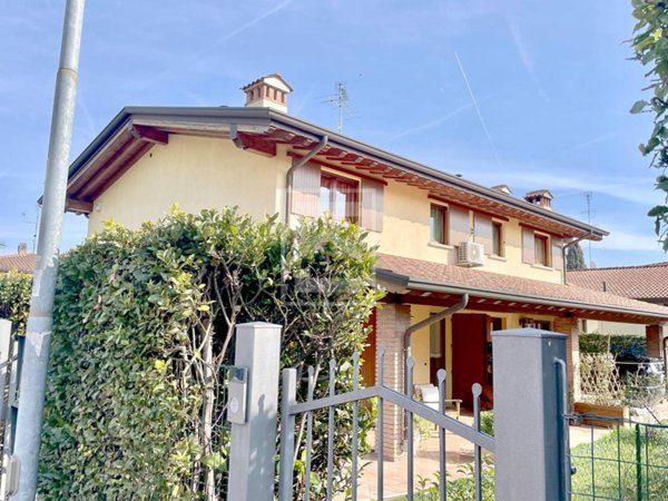 appartamento in vendita a Padenghe sul Garda