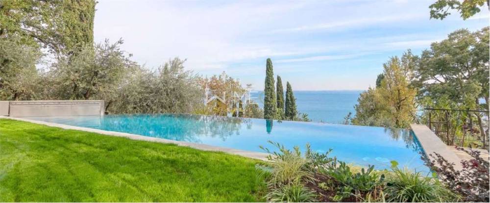 casa indipendente in vendita a Padenghe sul Garda