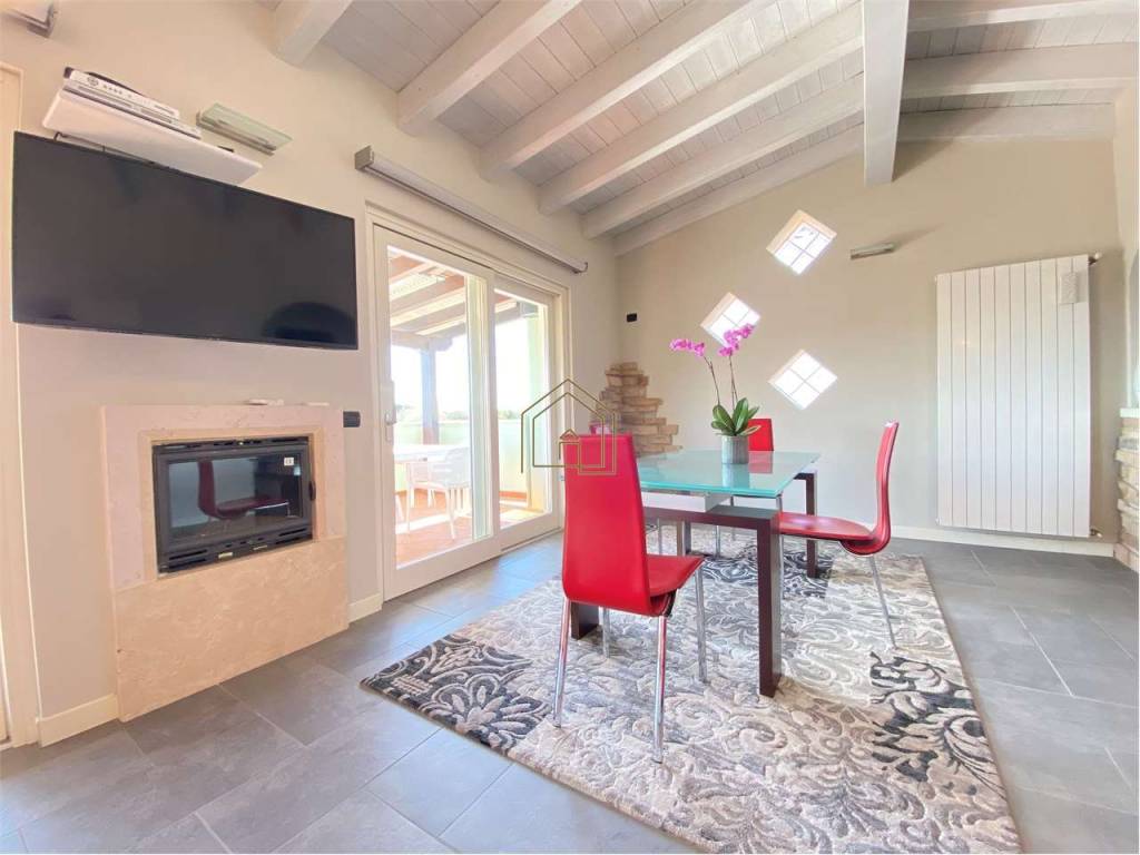 appartamento in vendita a Padenghe sul Garda