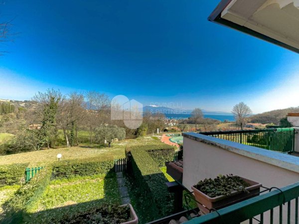 casa indipendente in vendita a Padenghe sul Garda