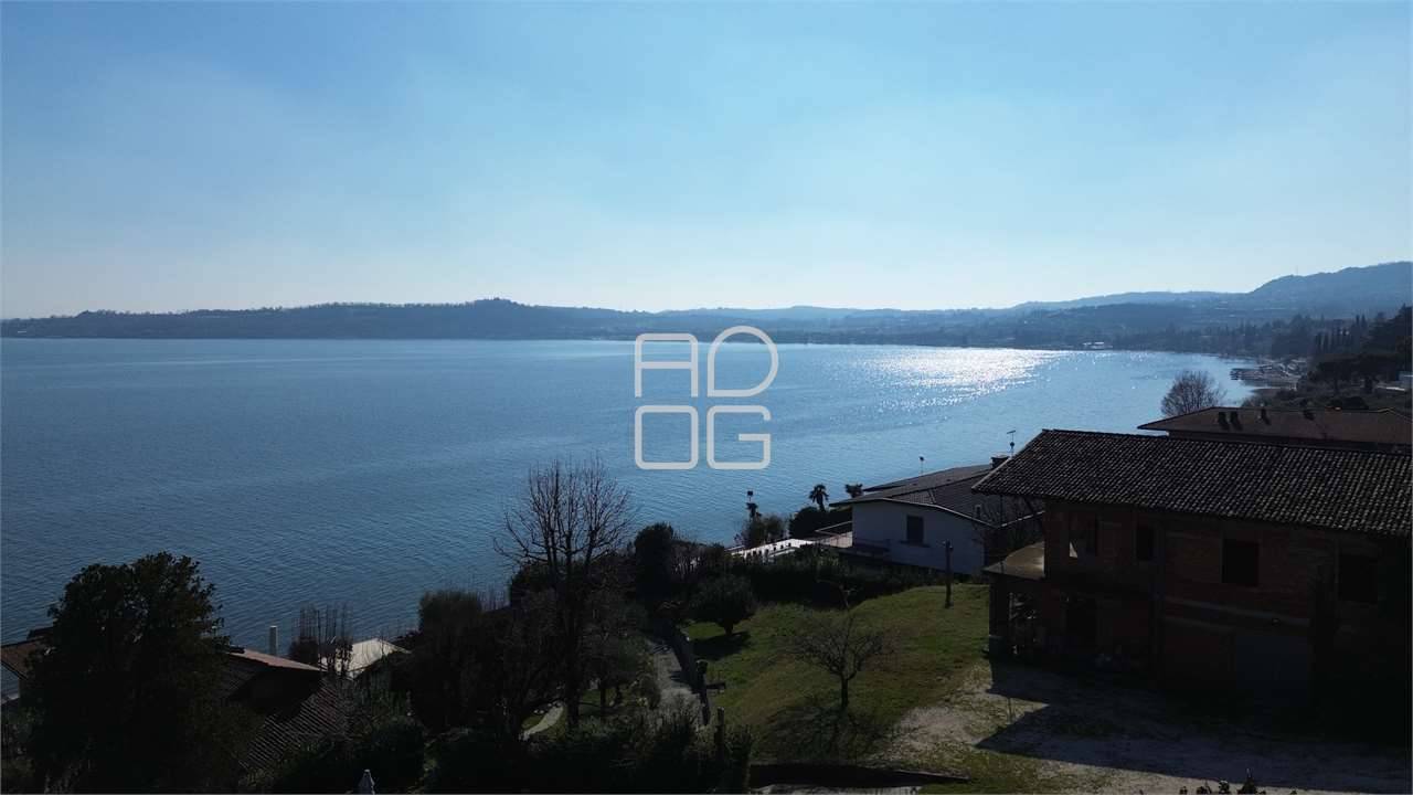 casa indipendente in vendita a Padenghe sul Garda