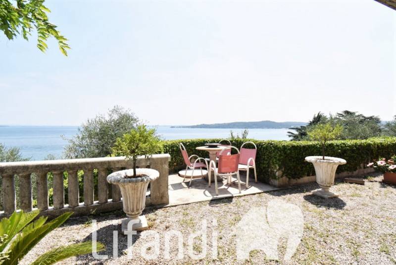 casa indipendente in vendita a Padenghe sul Garda