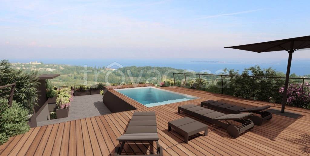 appartamento in vendita a Padenghe sul Garda