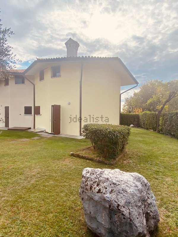 casa indipendente in vendita a Padenghe sul Garda
