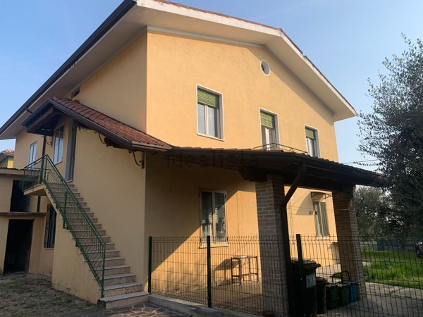 appartamento in vendita a Padenghe sul Garda