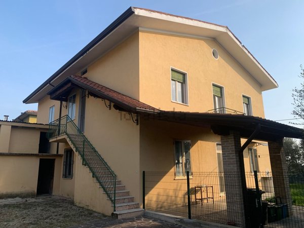 appartamento in vendita a Padenghe sul Garda