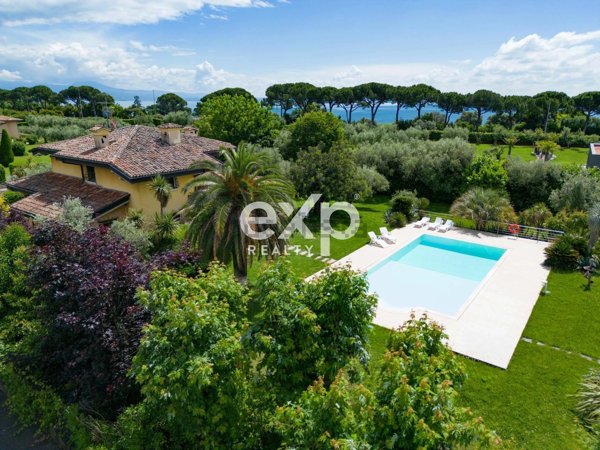 casa indipendente in vendita a Padenghe sul Garda