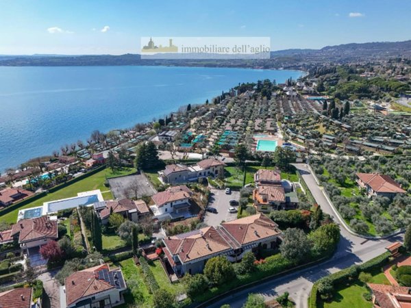 casa indipendente in vendita a Padenghe sul Garda