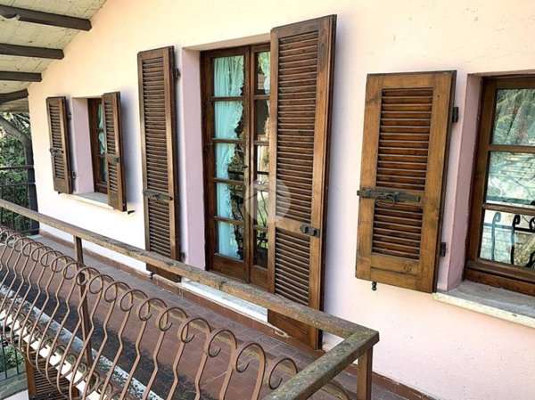 casa indipendente in vendita a Padenghe sul Garda