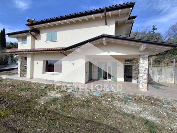 casa indipendente in vendita a Padenghe sul Garda