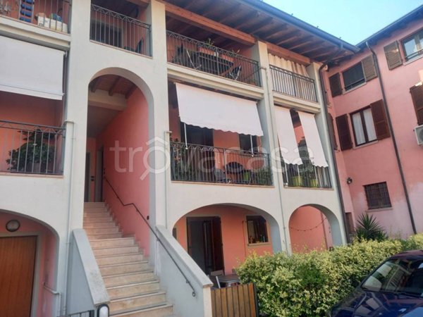 appartamento in vendita a Padenghe sul Garda