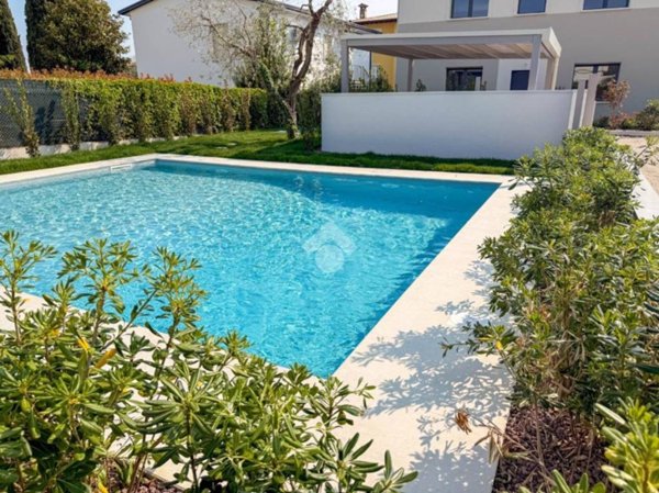 casa indipendente in vendita a Padenghe sul Garda