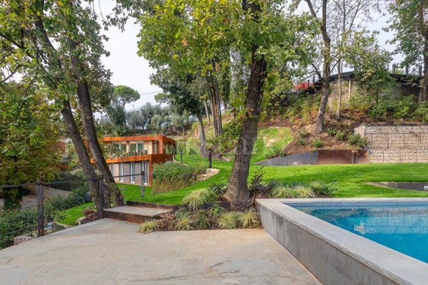 casa indipendente in vendita a Padenghe sul Garda
