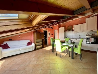 appartamento in vendita a Padenghe sul Garda