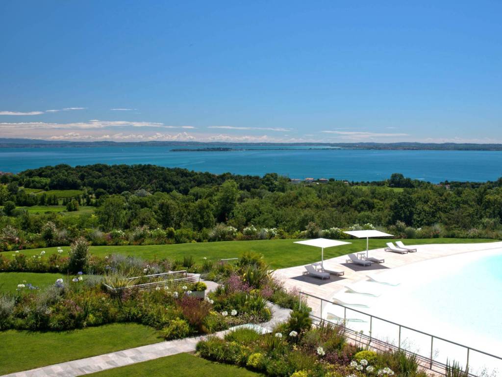 casa indipendente in vendita a Padenghe sul Garda