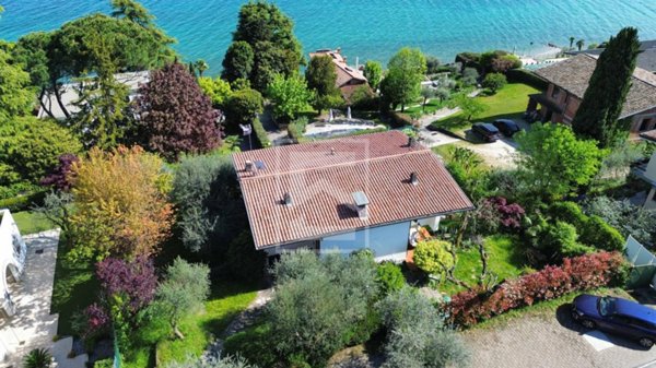 casa indipendente in vendita a Padenghe sul Garda