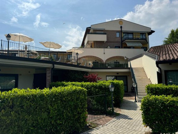 appartamento in vendita a Padenghe sul Garda