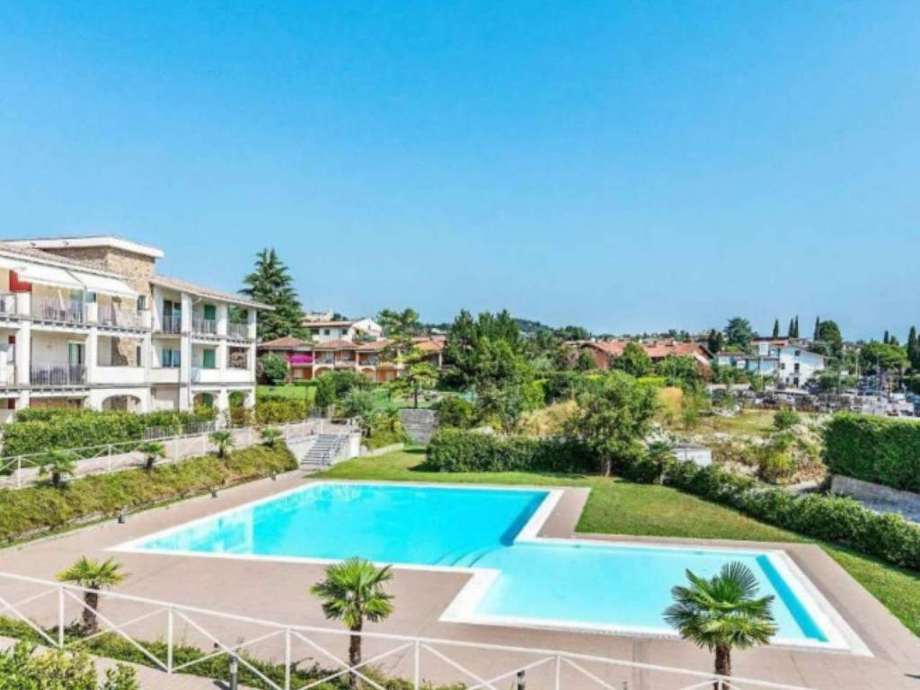 appartamento in vendita a Padenghe sul Garda