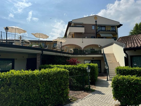 appartamento in vendita a Padenghe sul Garda