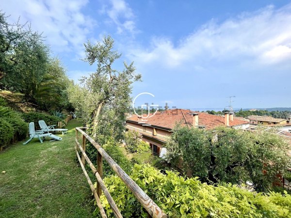 appartamento in vendita a Padenghe sul Garda