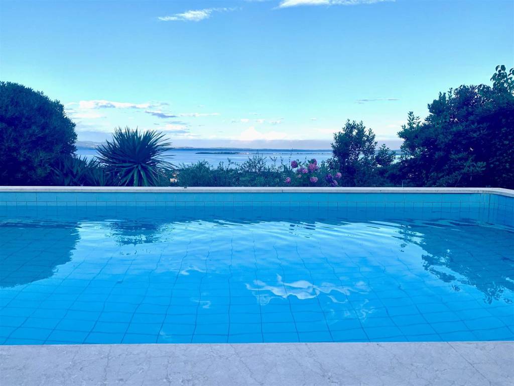 casa indipendente in vendita a Padenghe sul Garda