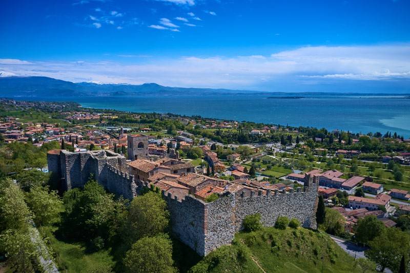 casa indipendente in vendita a Padenghe sul Garda