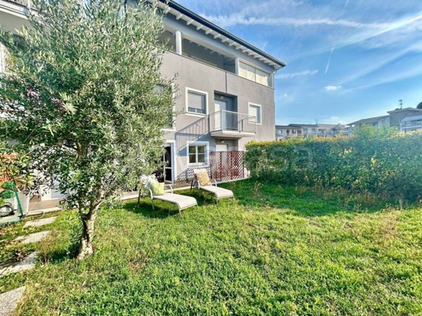 appartamento in vendita a Padenghe sul Garda