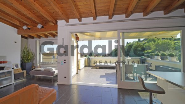 casa indipendente in vendita a Padenghe sul Garda