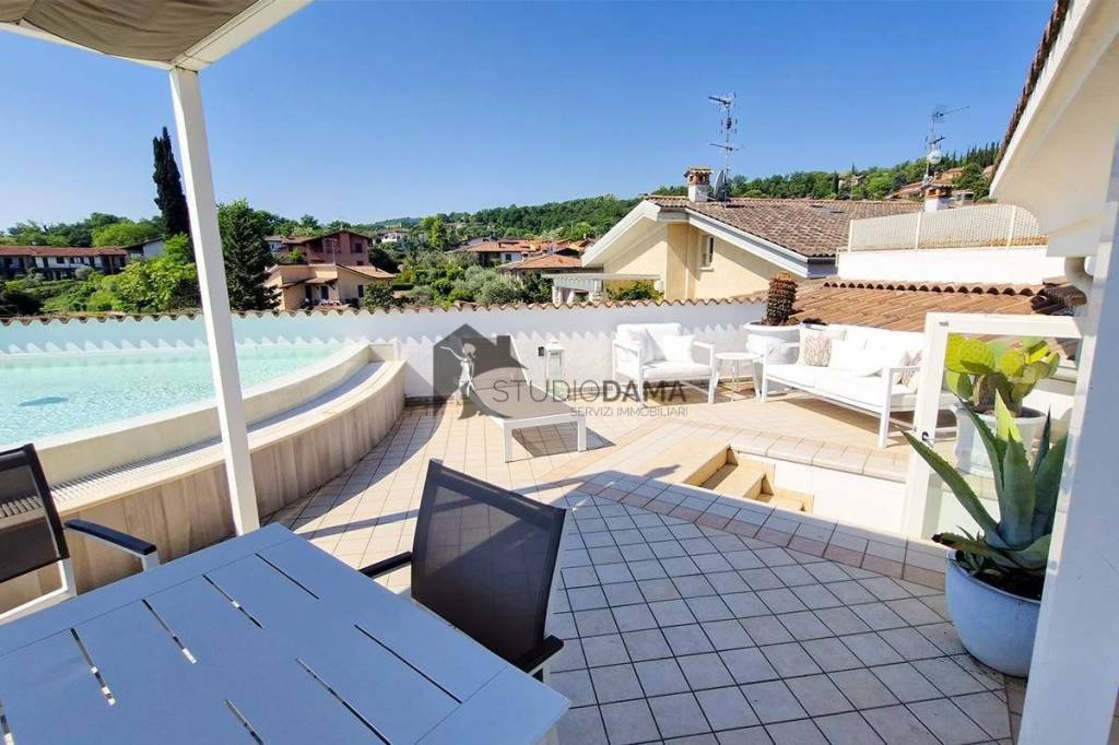 appartamento in vendita a Padenghe sul Garda