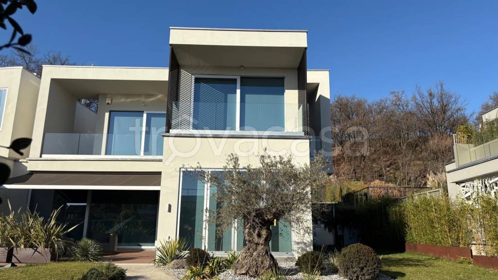 casa indipendente in vendita a Padenghe sul Garda