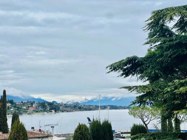 appartamento in vendita a Padenghe sul Garda