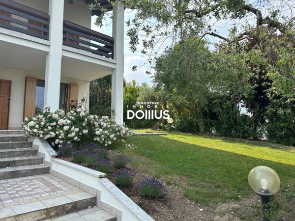 casa indipendente in vendita a Padenghe sul Garda