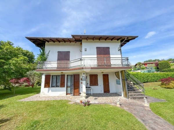 casa indipendente in vendita a Padenghe sul Garda