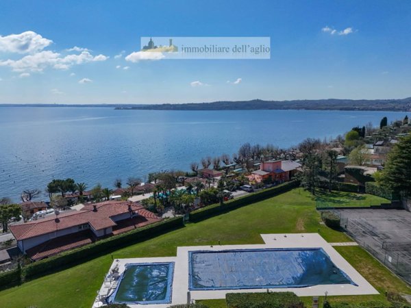 casa indipendente in vendita a Padenghe sul Garda