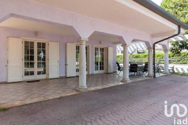 casa indipendente in vendita a Padenghe sul Garda